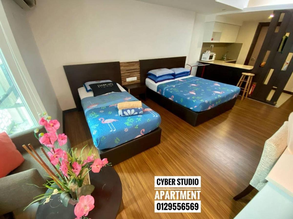 Cyber Studio Apartment コタバル エクステリア 写真