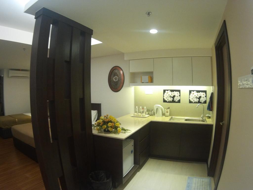Cyber Studio Apartment コタバル エクステリア 写真